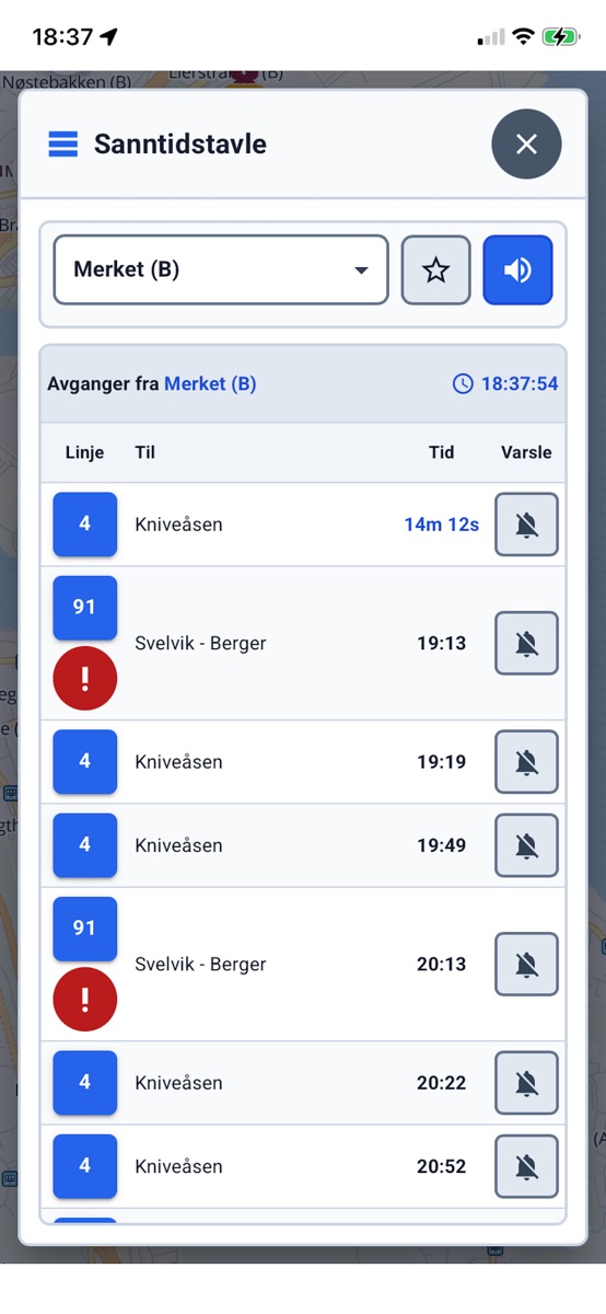 Sanntidstavlen i Bussenmin med valgte holdeplass, kommende avganger og varselknapper.